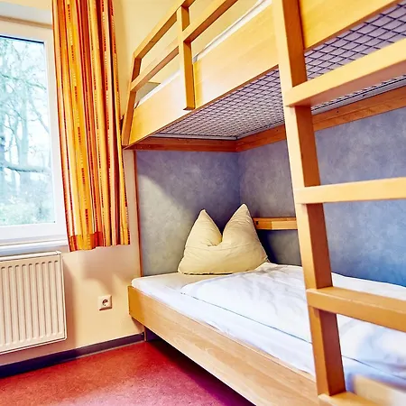 Jugendherberge Jever Hostel *